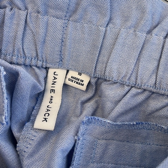 Janie and Jack Cuffed Oxford Short - Picture 6 of 9